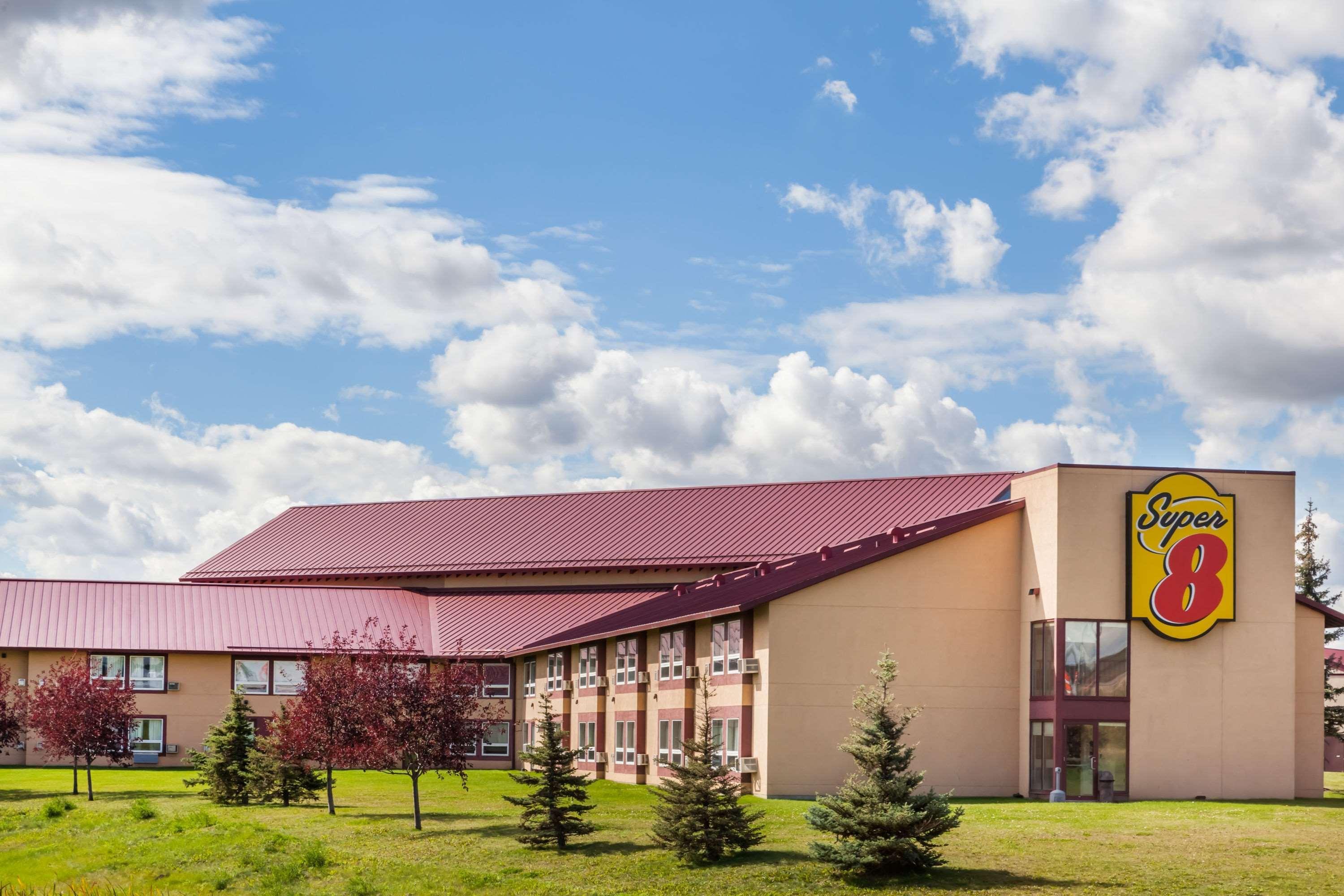 Super 8 By Wyndham Sherwood Park/Edmonton Area Екстериор снимка